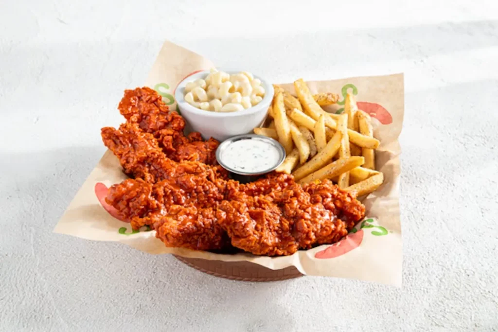 chilis-menu-Nashville-Hot-Chicken-Crispers-Combo